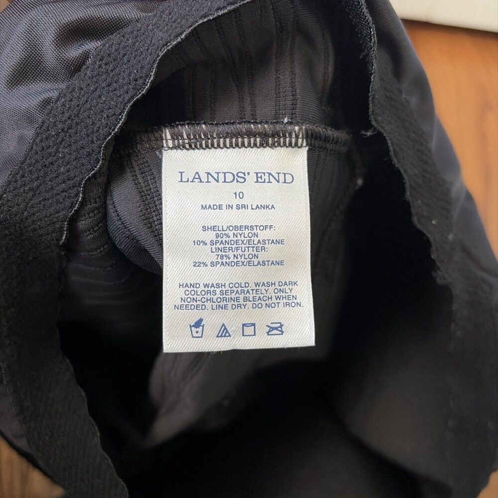 Lands' End Women's 10 Black Textured Tankini Swim Top Built in Shelf Bra - Picture 3 of 3